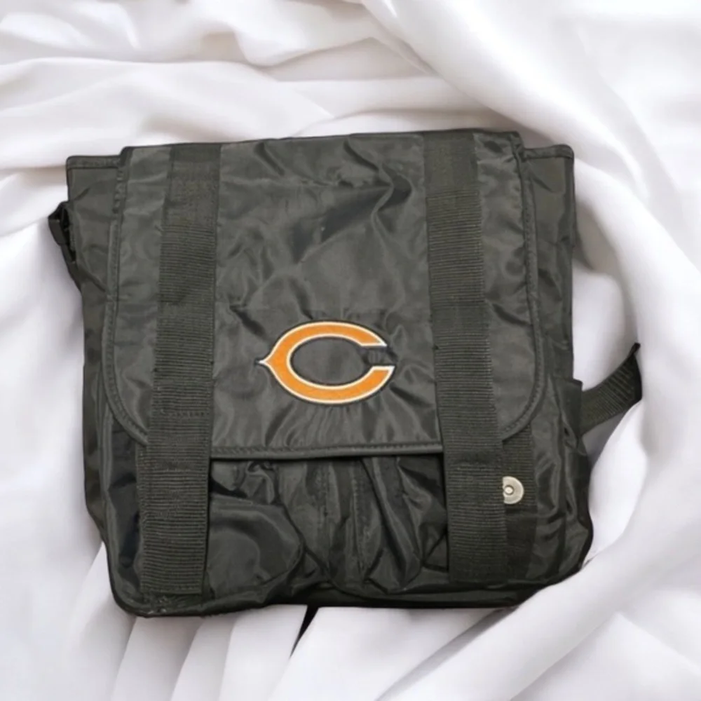 Chicago‎ Bears Messenger style Diaper Bag​